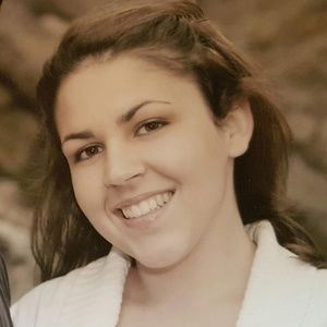 Meet your Posher, Tiffany